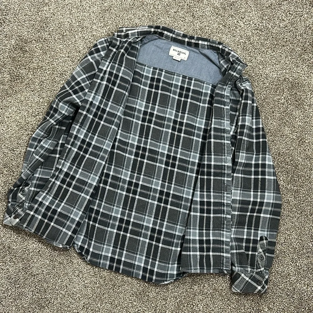 Billabong Men's Henderson Long Sleeve Woven Flannel medium Black Heather - Picture 2 of 12